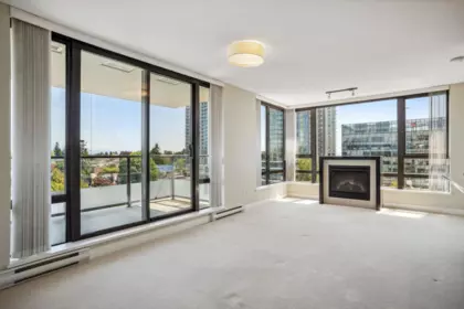 803 7325 Arcola Street, Burnaby, BC, Burnaby — Apartment/Condo for sale