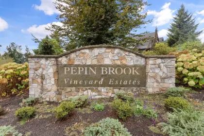 2290 Chardonnay Lane, Abbotsford, BC, Abbotsford — Single Family Residence for sale