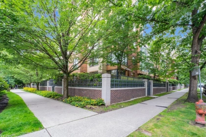 109 3588 Vanness Avenue, Vancouver, BC, Vancouver — Apartment/Condo for sale