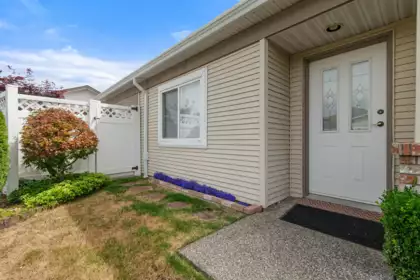 145 8485 Young Road, Chilliwack, BC, Chilliwack — Half Duplex for sale