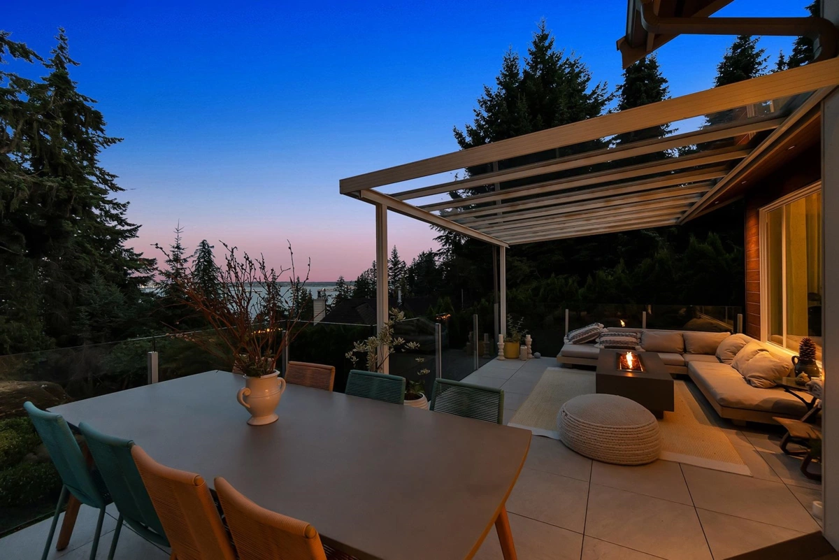 Bedroom 3 Photo of 3706 Southridge Place, West Vancouver, BC