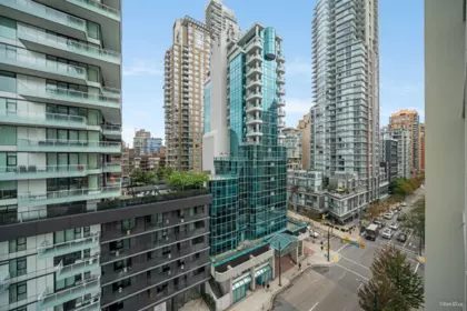 1109 1351 Continental Street, Vancouver, BC, Vancouver — Apartment/Condo for sale