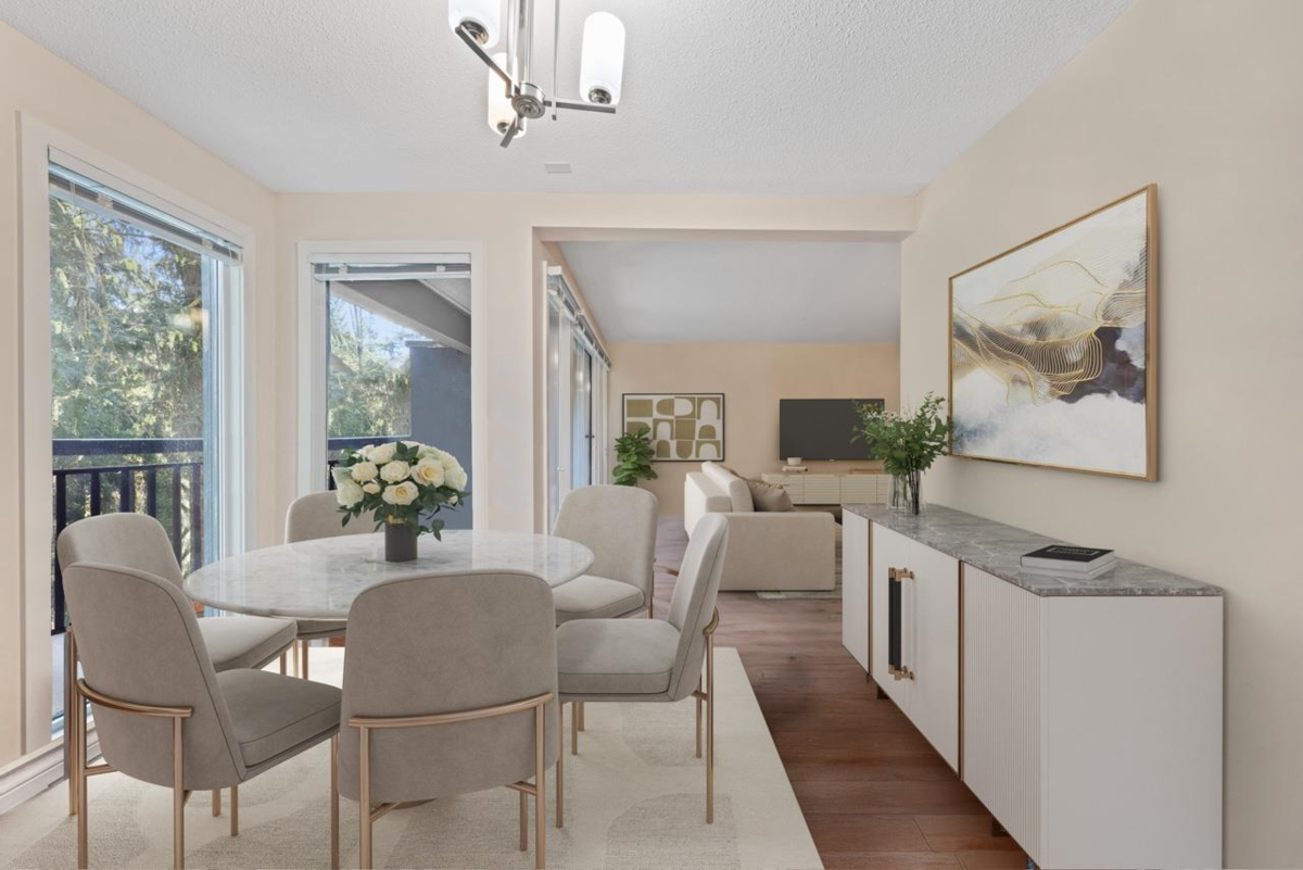 Living Room Photo of 1059 Heritage Boulevard, North Vancouver, BC