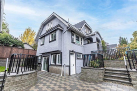 MLS R3027590
