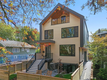 1 2936 W 12 Avenue, Vancouver, BC, Vancouver — Half Duplex for sale