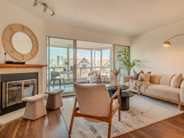 1296 W 8th Avenue, Vancouver, BC, Vancouver — Apartment/Condo for sale