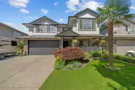 MLS R3030290
