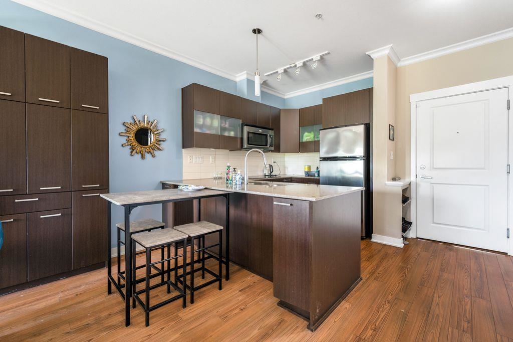 Primary Bedroom Photo of 439 13321 102a Avenue, Surrey, BC