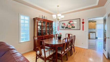 Family Room Photo of 2802 E 45th Avenue, Vancouver, BC
