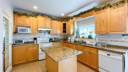 Pantry Photo of 2802 E 45th Avenue, Vancouver, BC