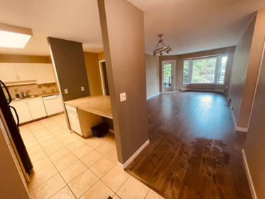 Dining Area Photo of 336 2700 Mccallum Road, Abbotsford, BC