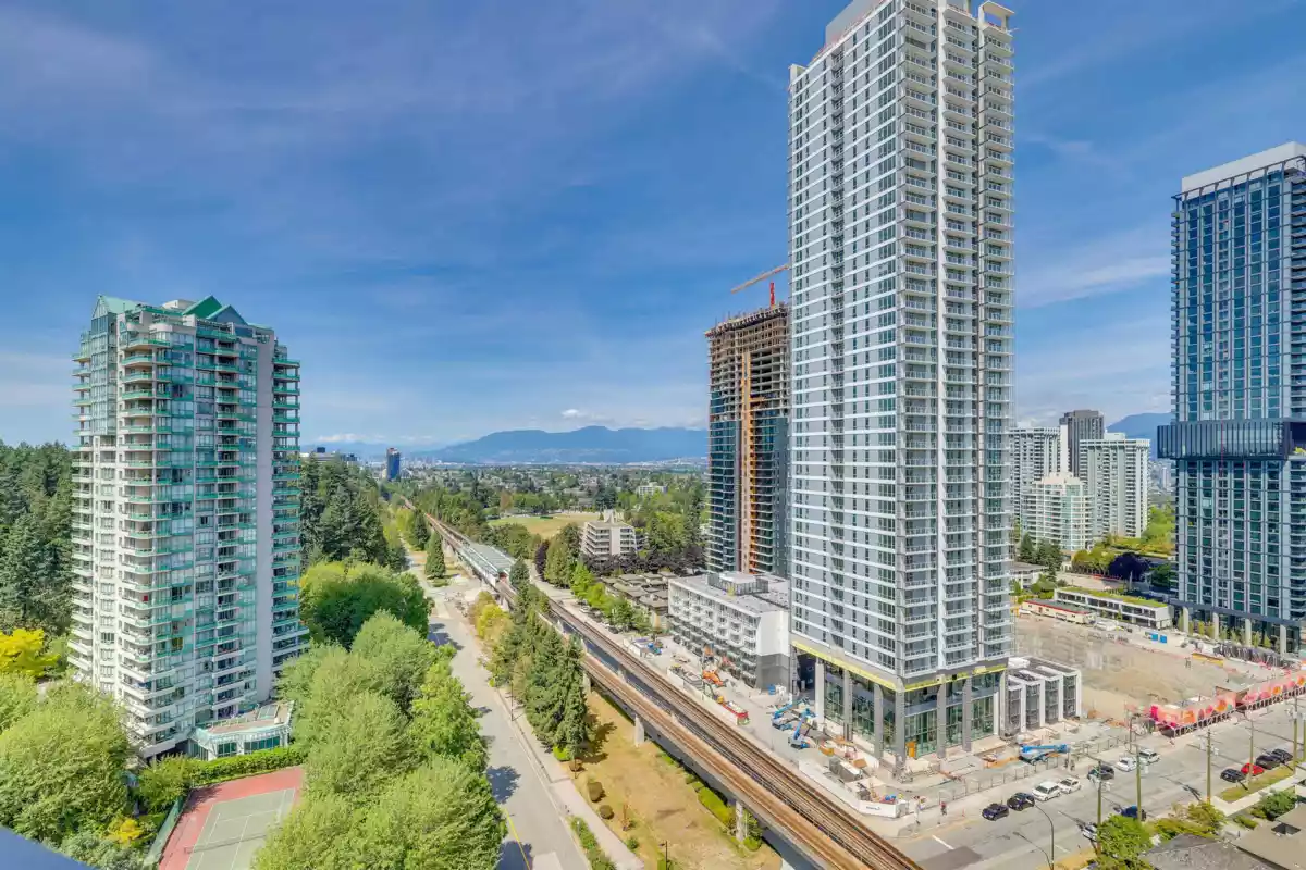 Staircase Photo of 1801 6168 Wilson Avenue, Burnaby, BC