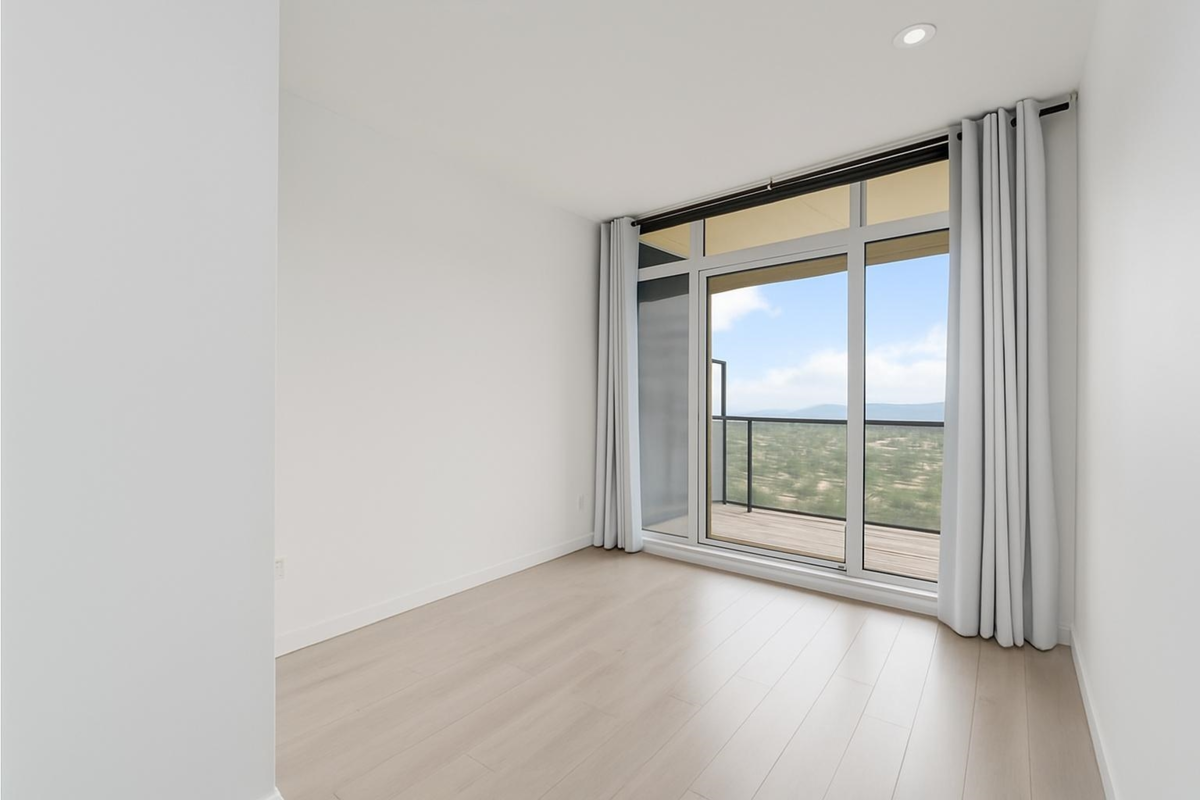 Kitchen Photo of 4305 4880 Lougheed Highway, Burnaby, BC