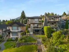 342 E 26th Street, North Vancouver, BC, North Vancouver, BC, V7N 1B1