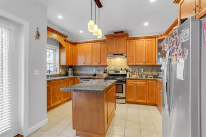 18 19219 67 Avenue, Surrey, BC, Surrey — Townhouse for sale