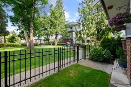 101 16528 24a Avenue, Surrey, BC, Surrey — Apartment/Condo for sale