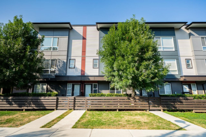 46 7288 188 Street, Surrey, BC, Surrey — Townhouse for sale