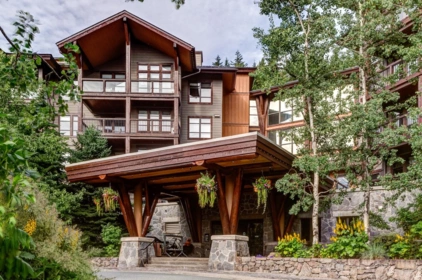 204C 2020 London Lane, Whistler, BC, Whistler — Apartment/Condo for sale