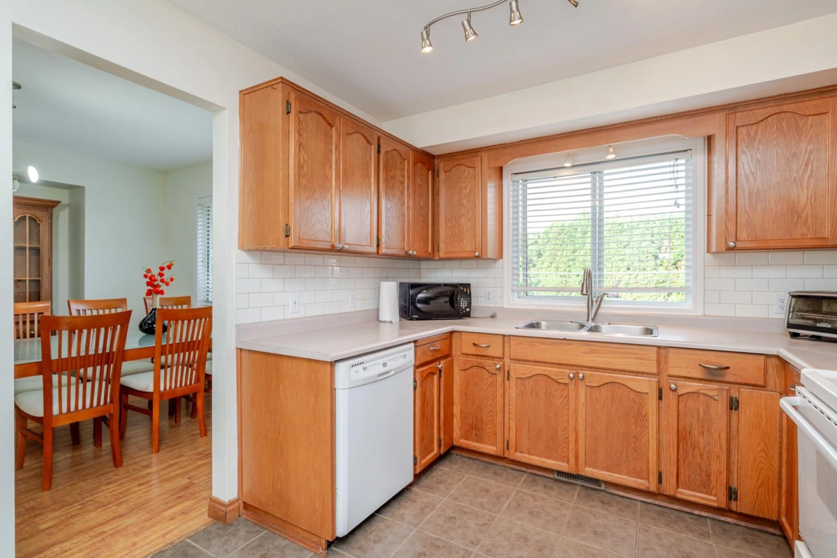 Bedroom 3 Photo of 6051 Glenroy Drive, Chilliwack, BC