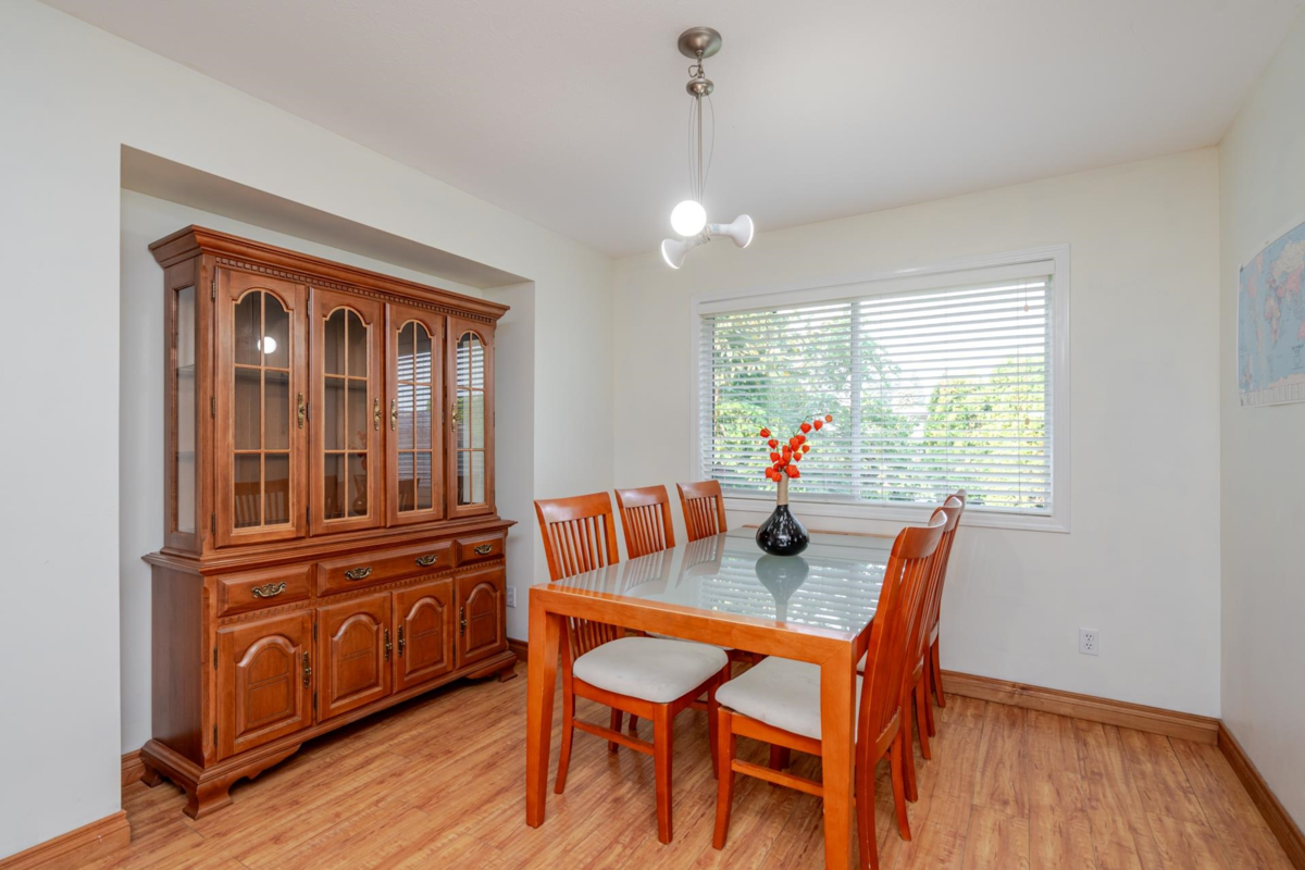 Primary Bathroom Photo of 6051 Glenroy Drive, Chilliwack, BC