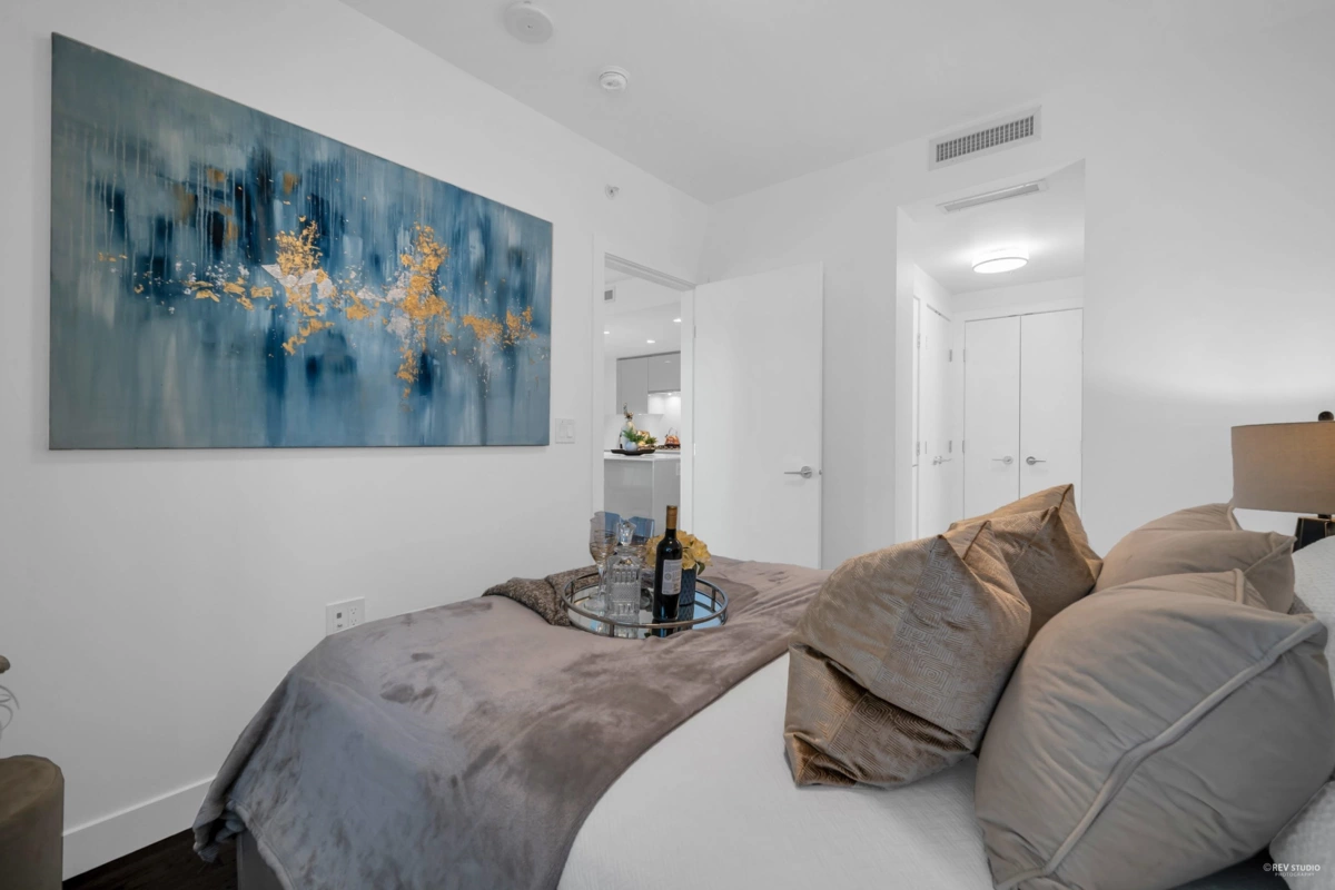Entry Foyer Photo of 703 5766 Gilbert Road, Richmond, BC