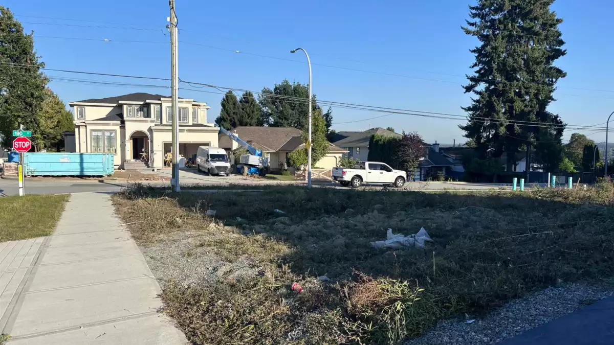 Exterior Rear Photo of 18998 62 Avenue, Surrey, BC