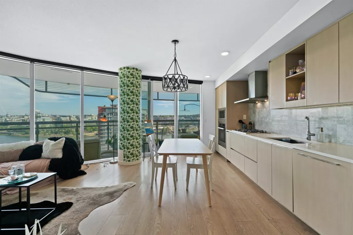 Breakfast Nook Photo of 1284 87 Nelson Street, Vancouver, BC