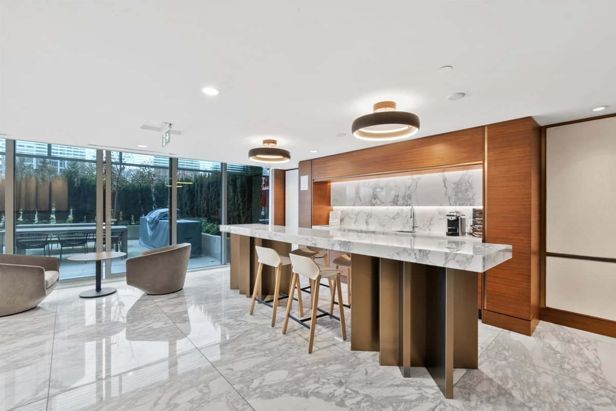 Entry Foyer Photo of 1284 87 Nelson Street, Vancouver, BC