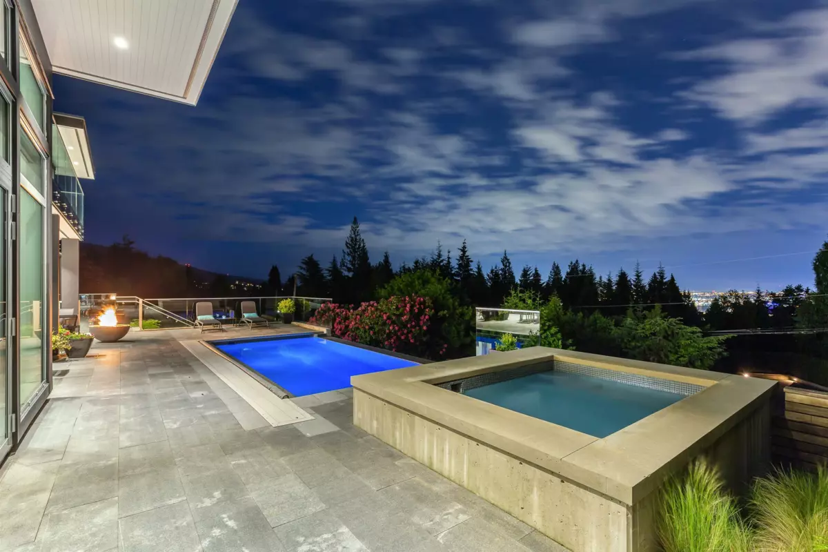 Aerial View of 1065 Groveland Road, West Vancouver, BC