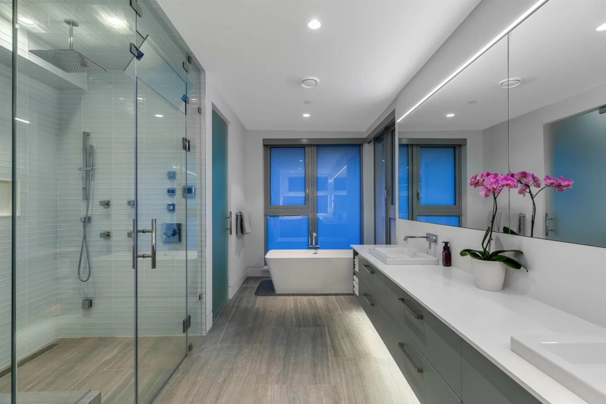 Basement Recreation Room Photo of 1065 Groveland Road, West Vancouver, BC