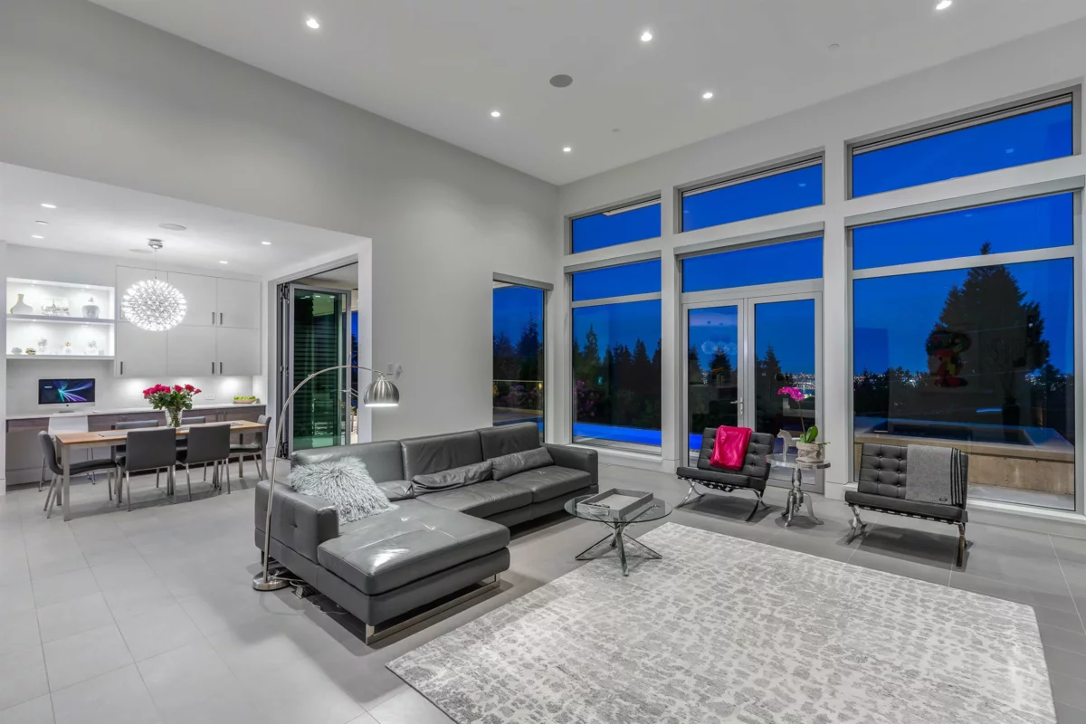Dining Area Photo of 1065 Groveland Road, West Vancouver, BC