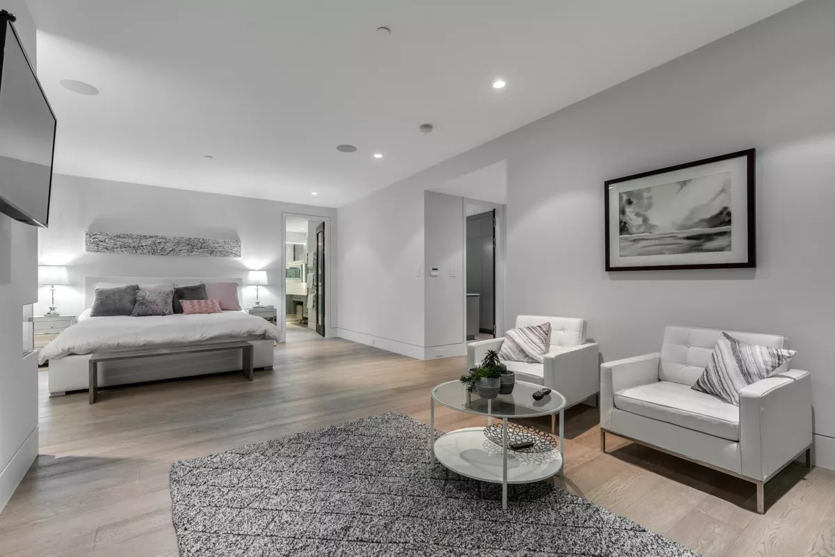 Office / Den Photo of 1065 Groveland Road, West Vancouver, BC