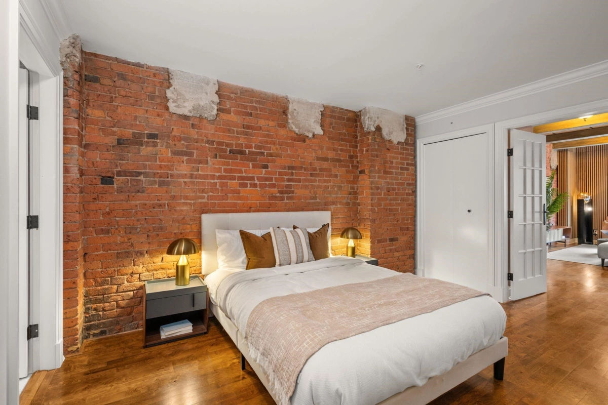 Family Room Photo of 301 1155 Mainland Street, Vancouver, BC