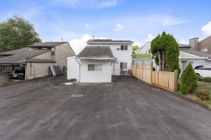 7675 125 Street, Surrey, BC, Surrey — Single Family Residence for sale