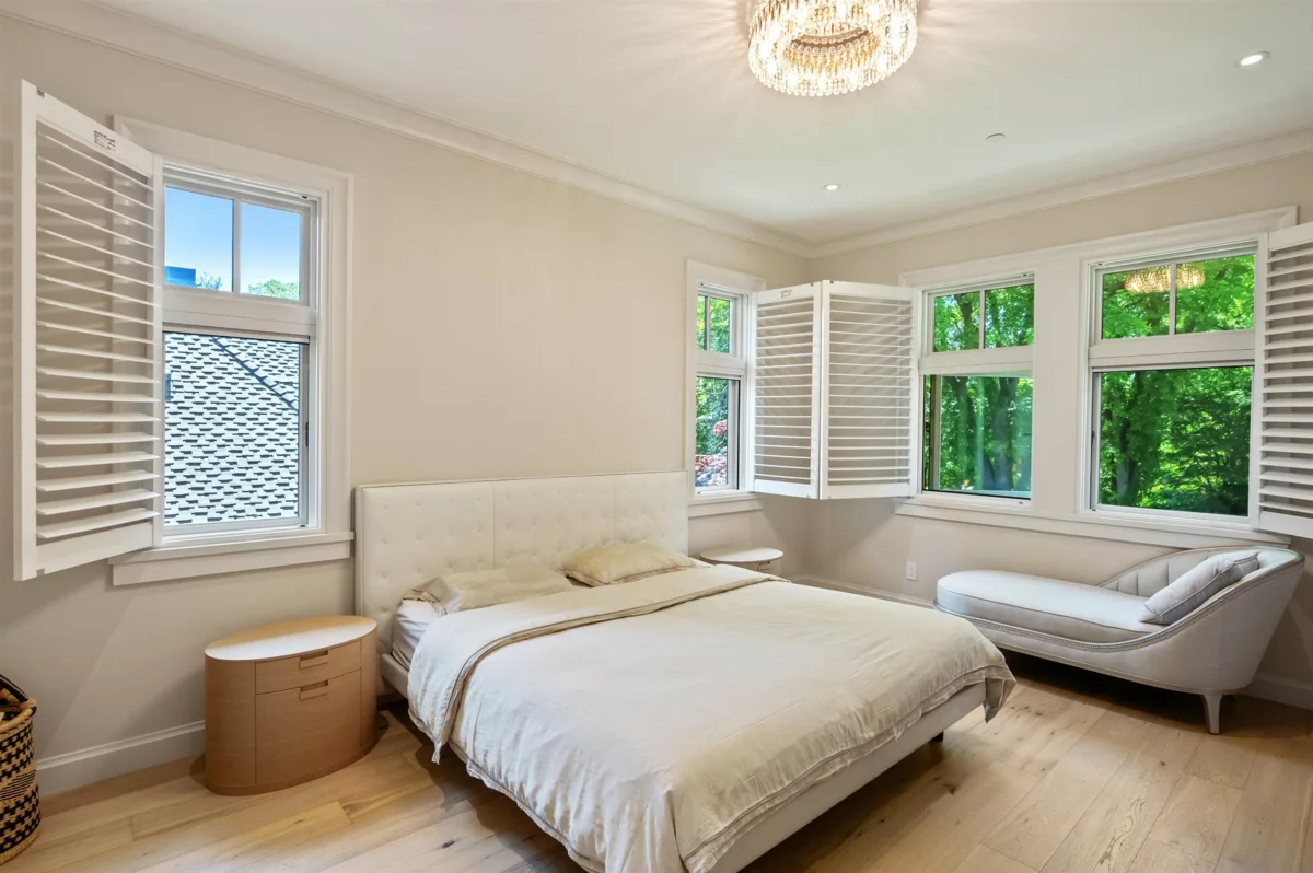 Kitchen Island Photo of 5912 Churchill Street, Vancouver, BC