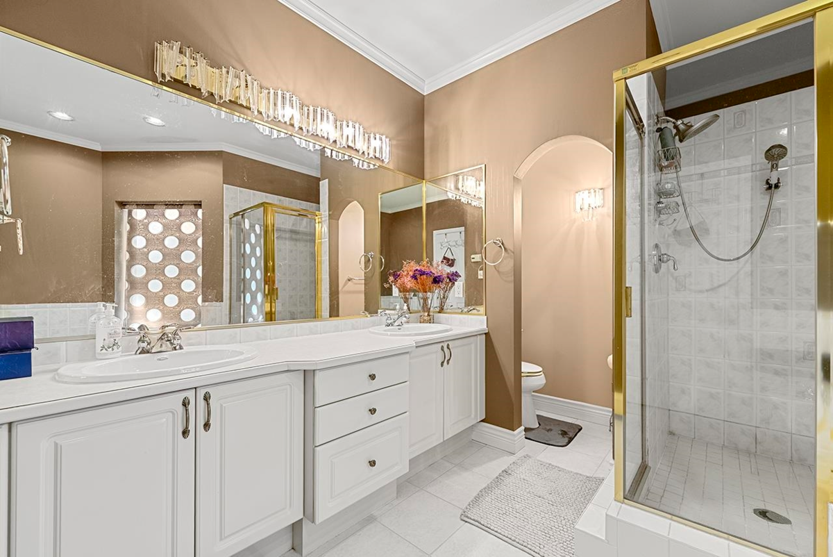 Bedroom 2 Photo of 2488 138 Street, Surrey, BC