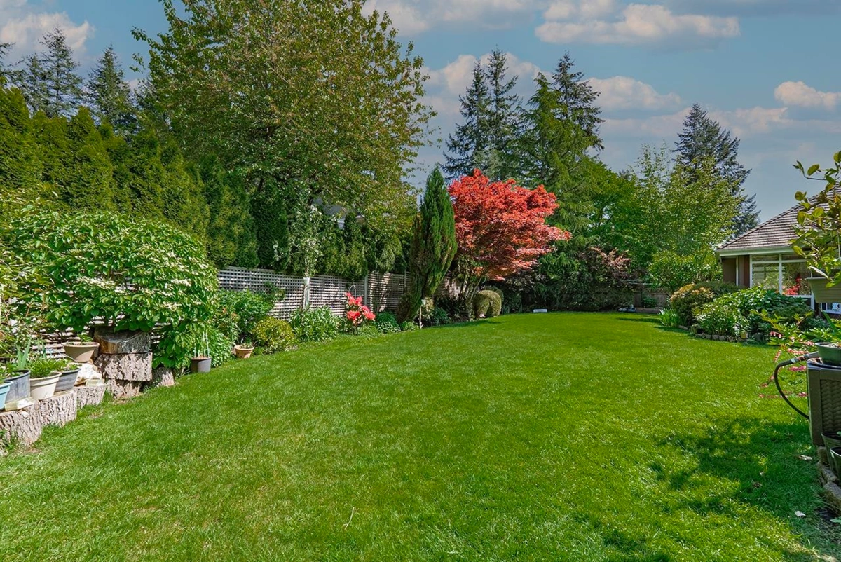 Hot Tub / Spa Photo of 2488 138 Street, Surrey, BC