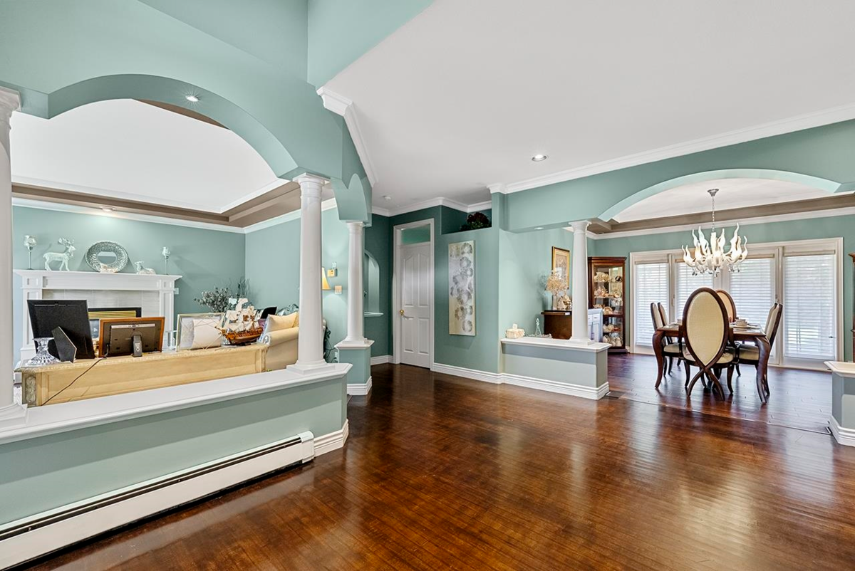 Living Room Photo of 2488 138 Street, Surrey, BC