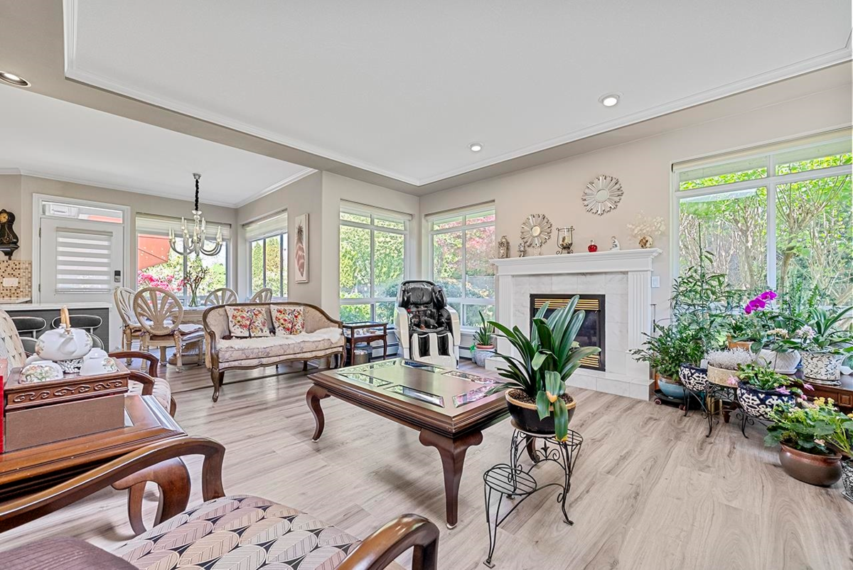 Loft / Bonus Room Photo of 2488 138 Street, Surrey, BC