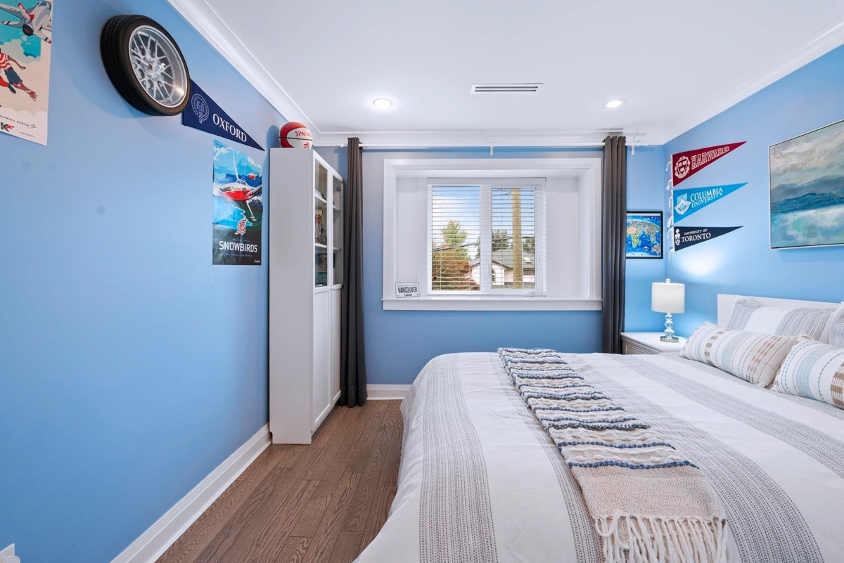 Basement Recreation Room Photo of 1370 Ross Road, North Vancouver, BC