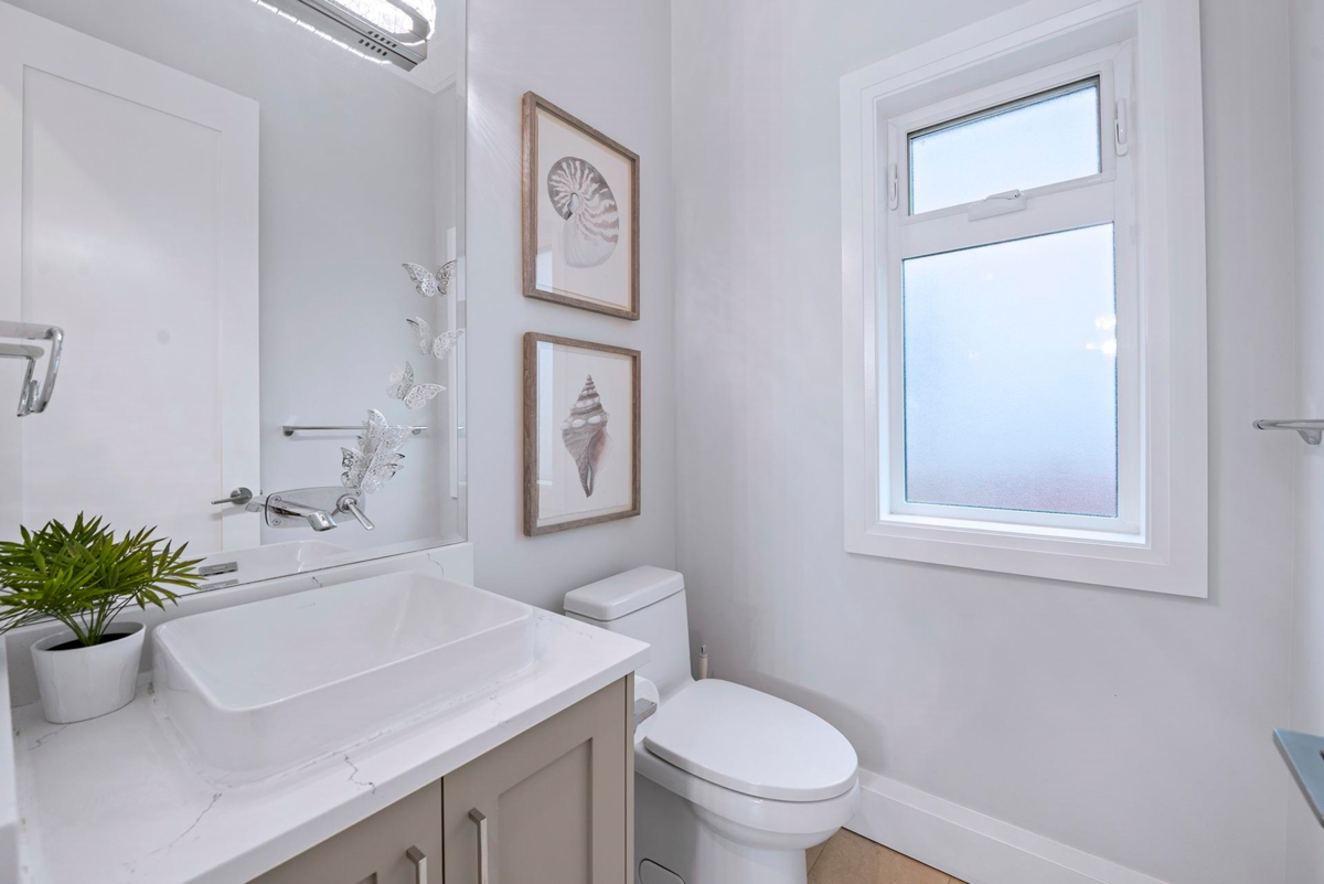 Bedroom 3 Photo of 1370 Ross Road, North Vancouver, BC