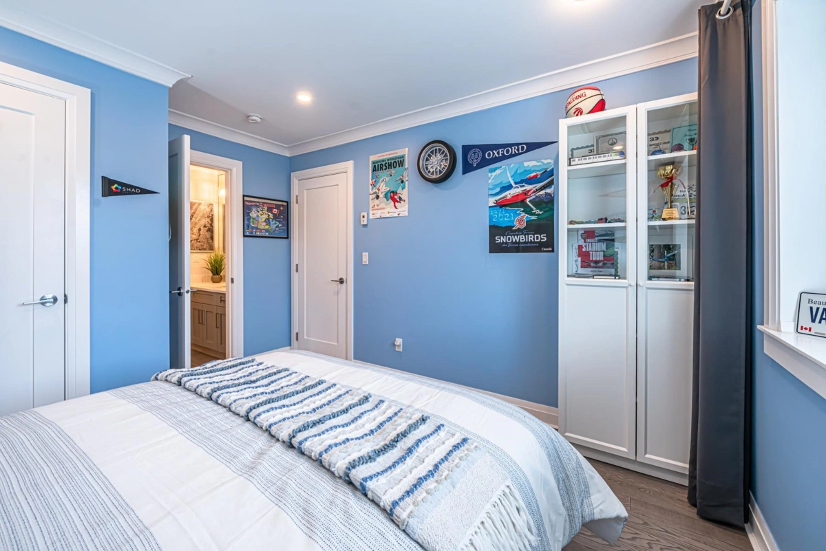 Laundry Room Photo of 1370 Ross Road, North Vancouver, BC