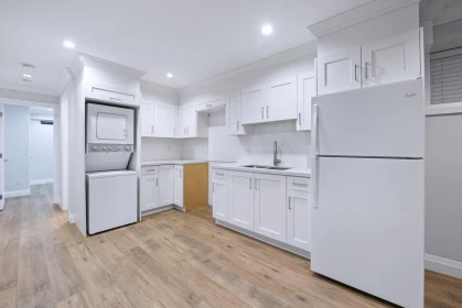 Hallway Photo of 1370 Ross Road, North Vancouver, BC