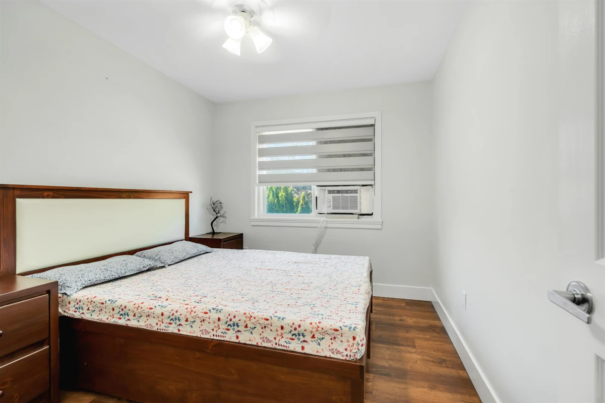 Bedroom 2 Photo of 27895 Junction Avenue, Abbotsford, BC