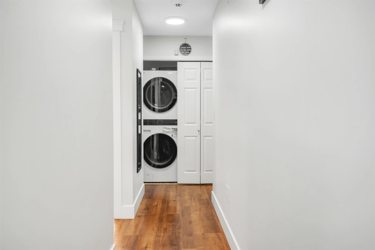 Laundry Room Photo of 27895 Junction Avenue, Abbotsford, BC