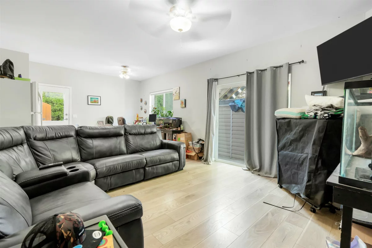 Pantry Photo of 27895 Junction Avenue, Abbotsford, BC