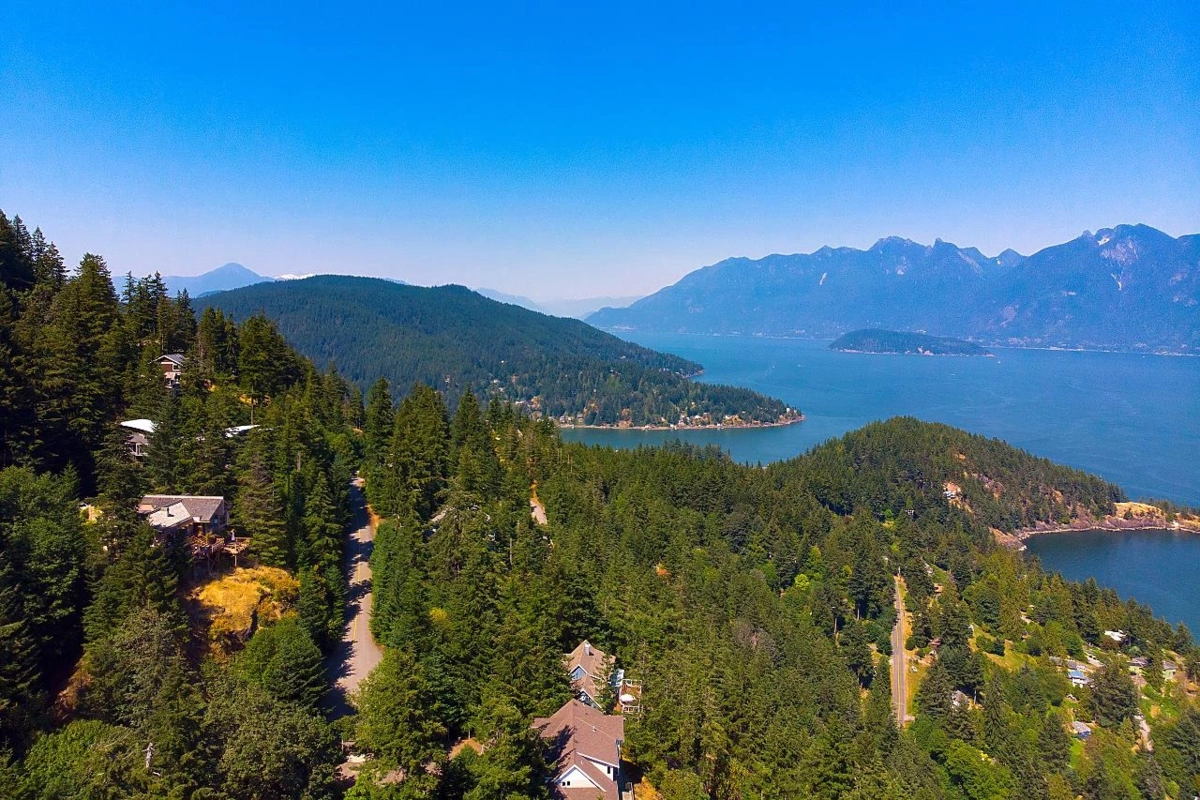 Swimming Pool Photo of 941 Valhalla Place, Bowen Island, BC