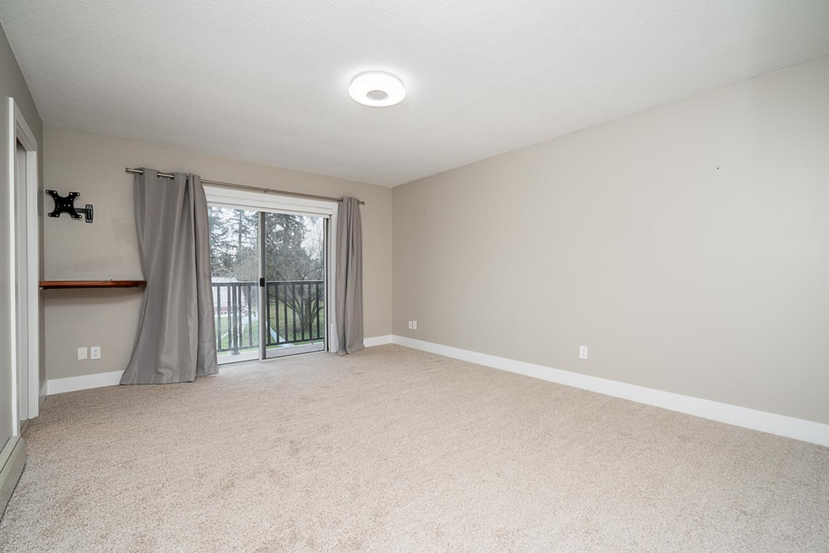 Bedroom 4 Photo of 25016 59 Avenue, Langley, BC