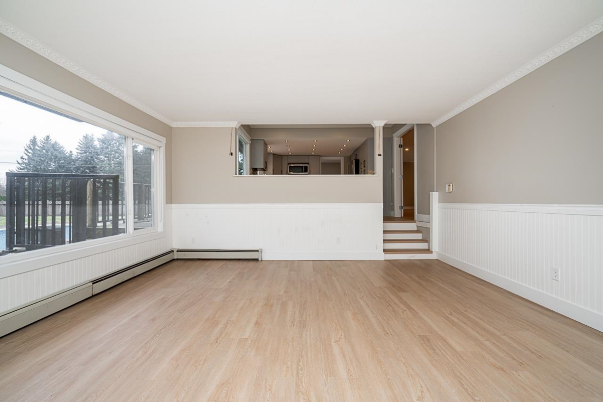 Hallway Photo of 25016 59 Avenue, Langley, BC