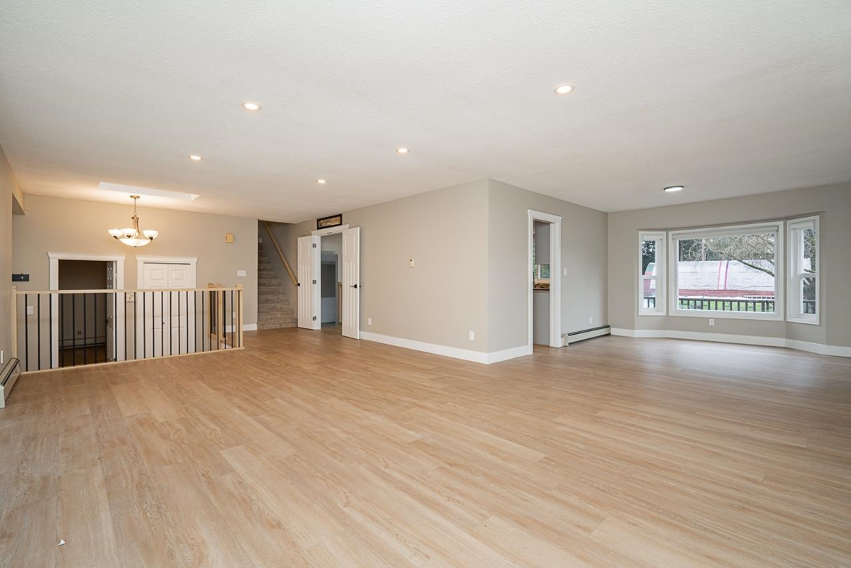 Pantry Photo of 25016 59 Avenue, Langley, BC